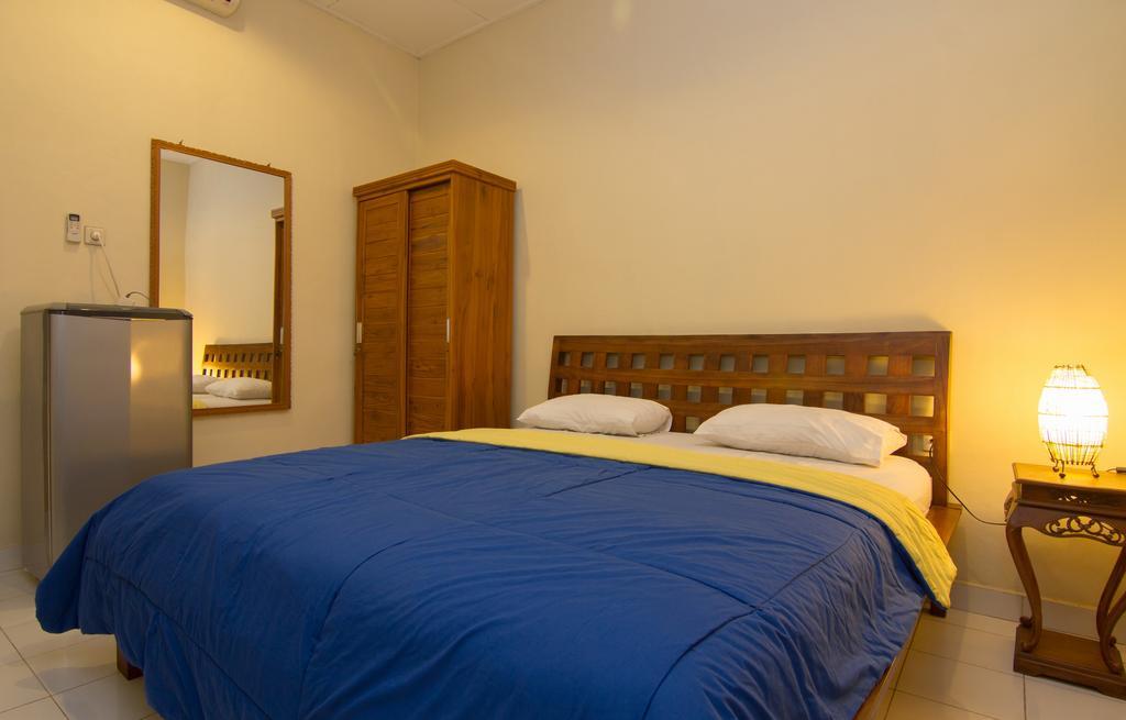 Pondok Nuri Homestay Санур Экстерьер фото