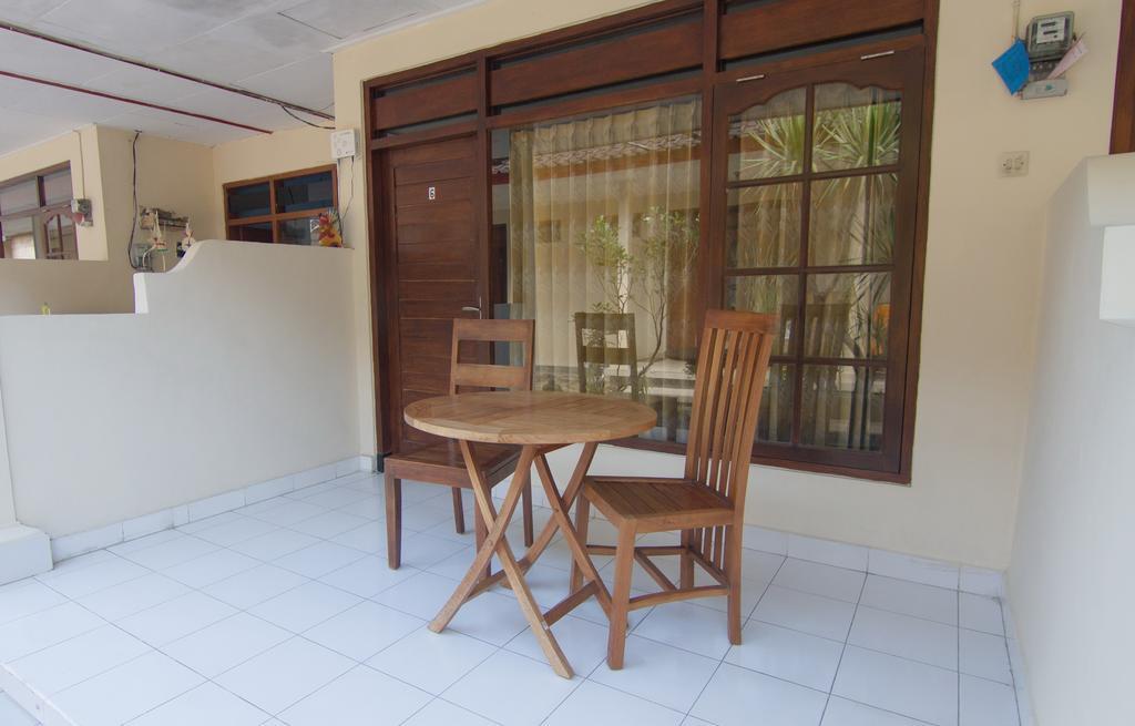 Pondok Nuri Homestay Санур Экстерьер фото